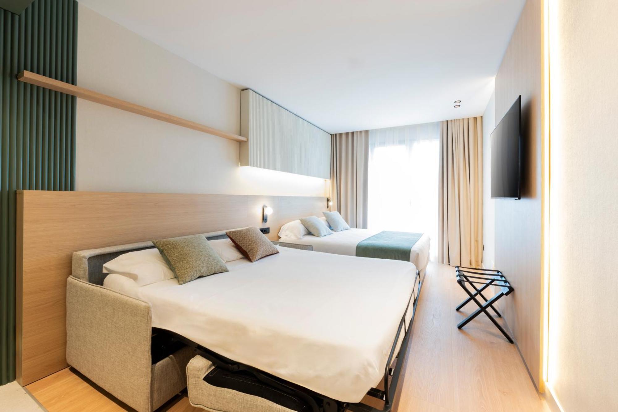 Aparthotel Atenea Calabria Barcelona Exterior foto