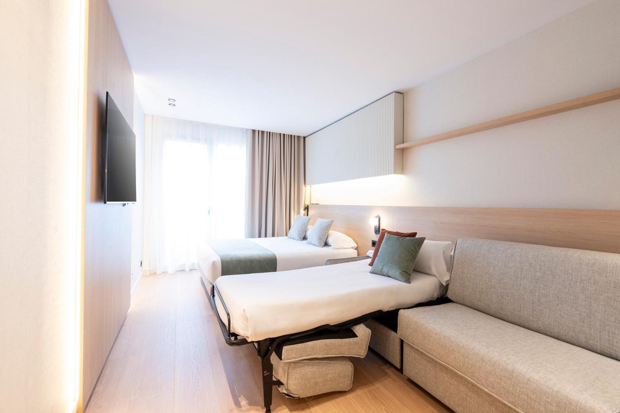 Aparthotel Atenea Calabria Barcelona Exterior foto
